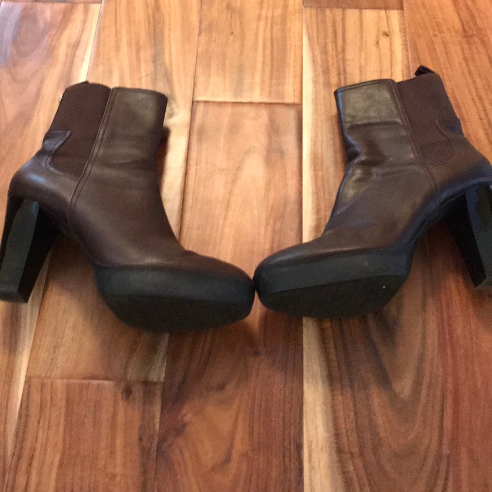 DONALD J PLINER brown wedge booties, size 10.